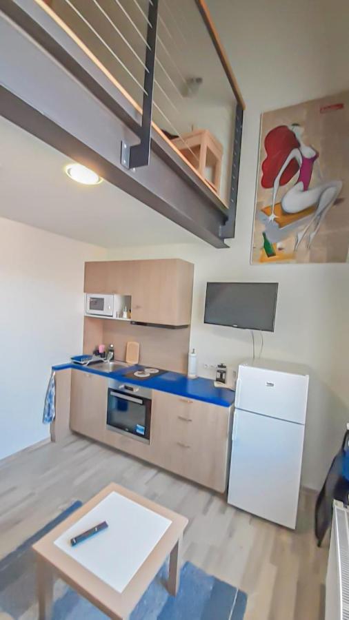 City Beach Apartment 塔林 外观 照片