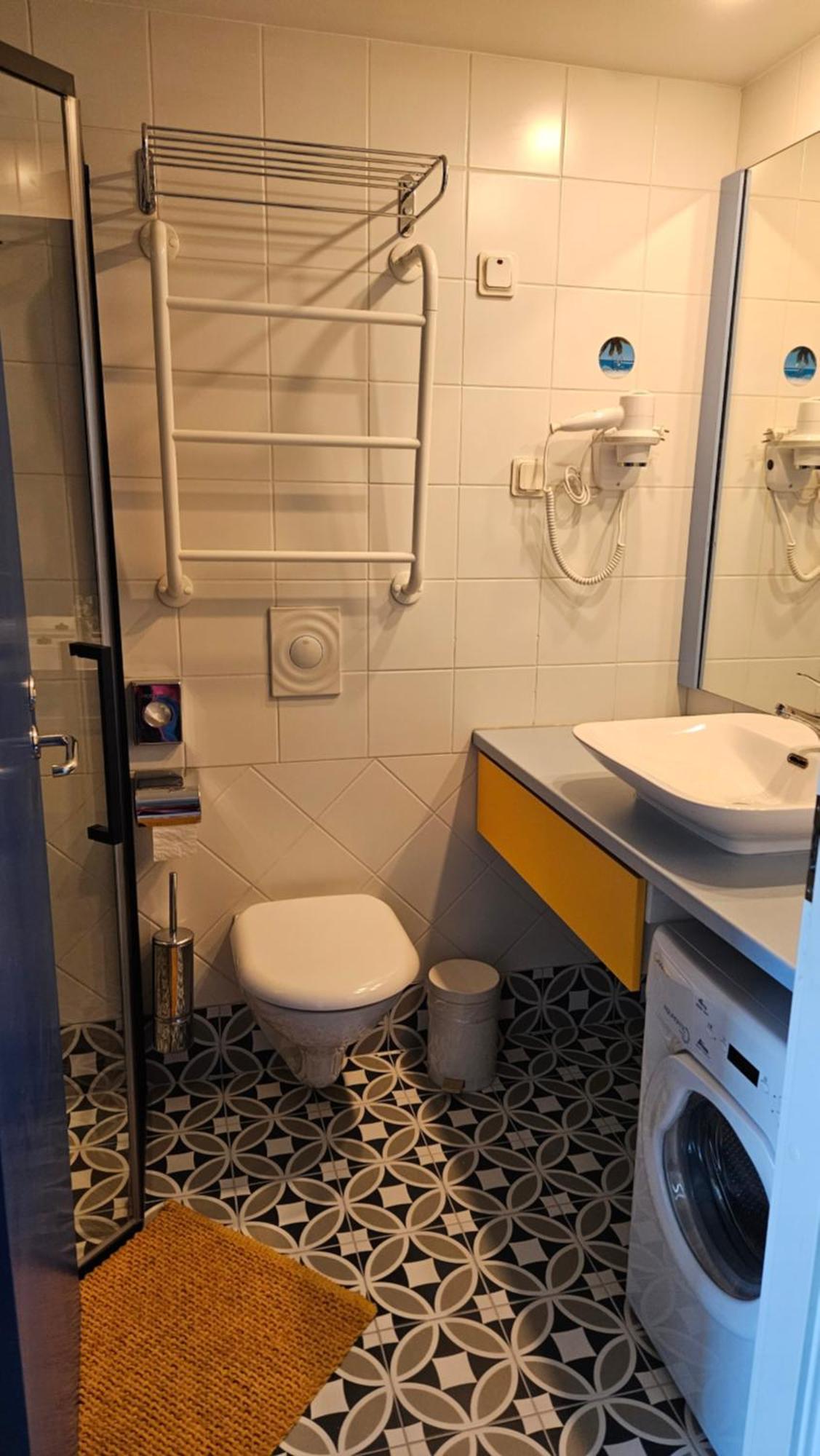 City Beach Apartment 塔林 外观 照片